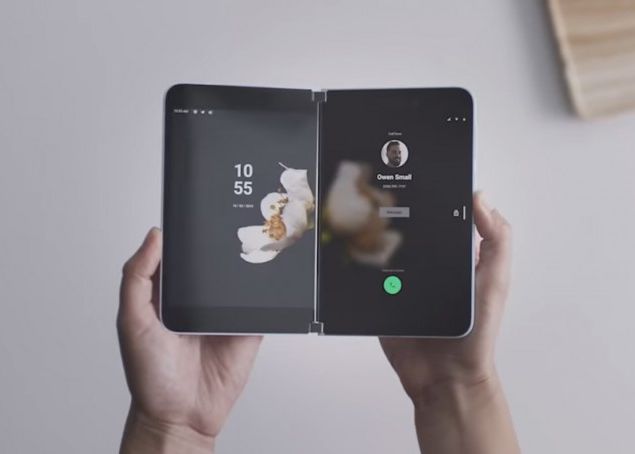 Când se lansează telefonul pliabil al Microsoft. Este mai curând decât te aștepți Cand Se Lanseaza Telefonul Pliabil Al Microsoft Este Mai Curand Decat Te Astepti