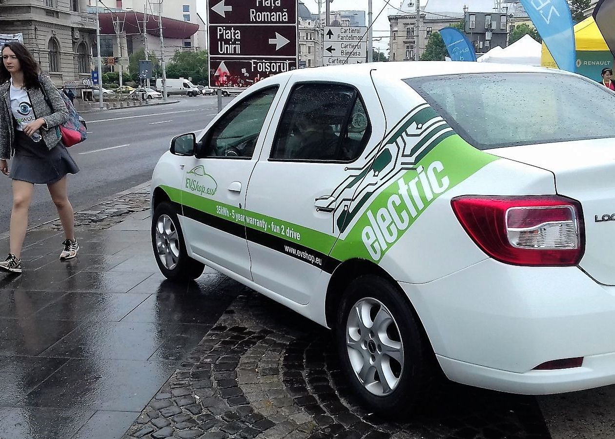 Ce Face Azi Francezul Care A Omologat Primul Logan Electric Zmai Incercam In Franta