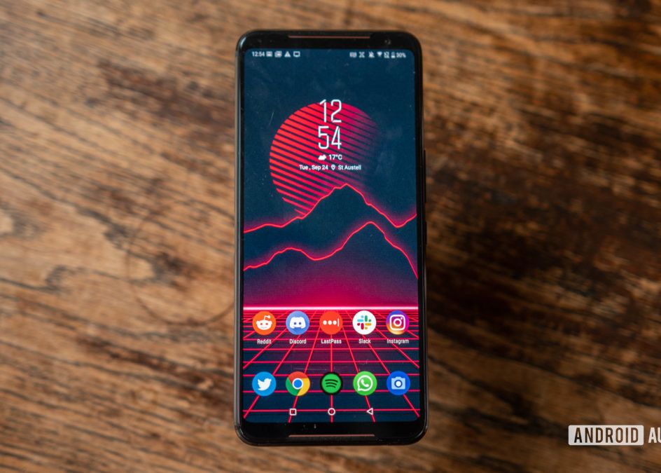 Asus ROG Phone 3, confirmat oficial. Va fi cel mai bun telefon de gaming din lume? Asus Rog Phone 3 Confirmat Oficial Va Fi Cel Mai Bun Telefon De Gaming Din Lume