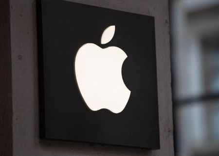 Telefoanele Apple s-ar putea transforma în terminale de plată. Planurile gigantului pentru iPhone-uri Telefoanele Apple S Ar Putea Transforma In Terminale De Plata Planurile Gigantului Pentru Iphone Uri