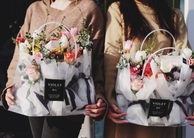 (P) Vrei să păstrezi un buchet proaspăt cât mai mult timp? Urmează aceste sfaturi și te vei bucura de frumusețea florilor zile întregi!  P Vrei Sa Pastrezi Un Buchet Proaspat Cat Mai Mult Timp Urmeaza Aceste Sfaturi Si Te Vei Bucura De Frumusetea