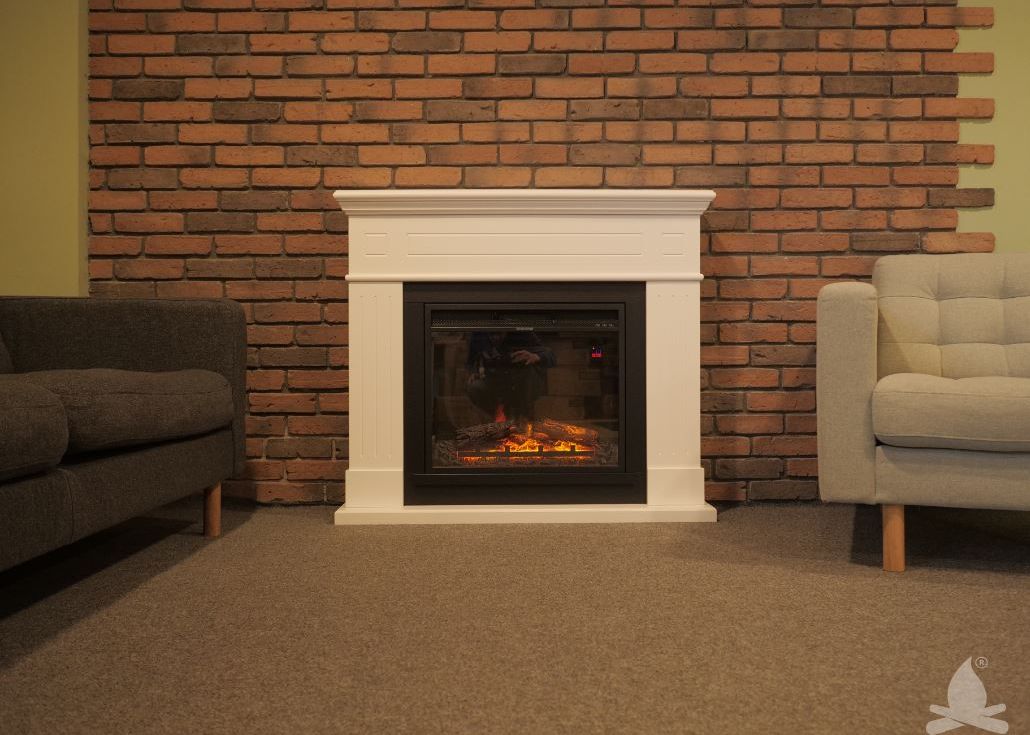 (P) Șemineele decorative combină liniile tradiționale cu performanța hi-tech P Semineele Decorative Combina Liniile Traditionale Cu Performanta Hi Tech