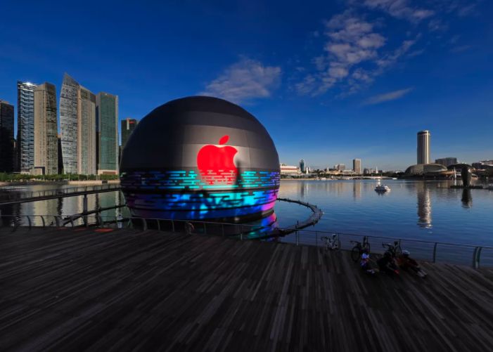 Apple Deschide Primul Sau Magazin Plutitor Foto