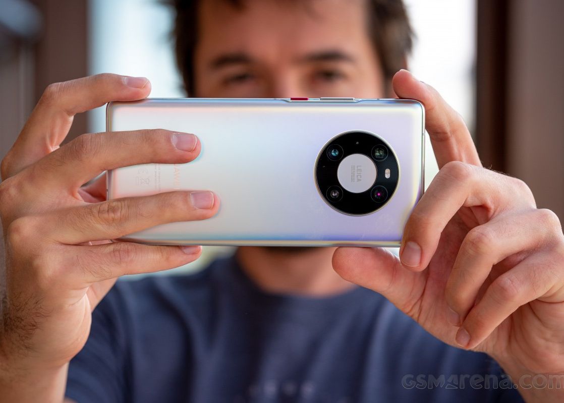 Zlentilele Lichide Noua Inovatie Pe Care Huawei O Pregateste Pentru Telefoanele Sale