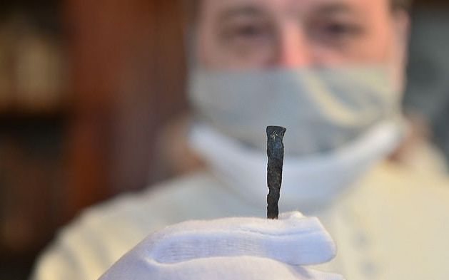 Manastirea Care Ascundea Un Secret Vechi De Milenii Arheologii Ar Fi Gasit Chiar Cuiele Cu Care A Fost