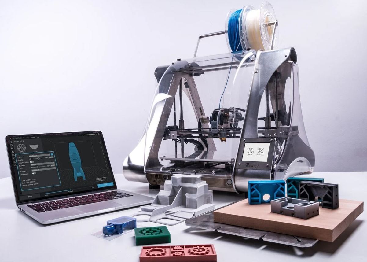 4 Modalitati Prin Care Poti Construi Un Business In Jurul Unei Imprimante 3d