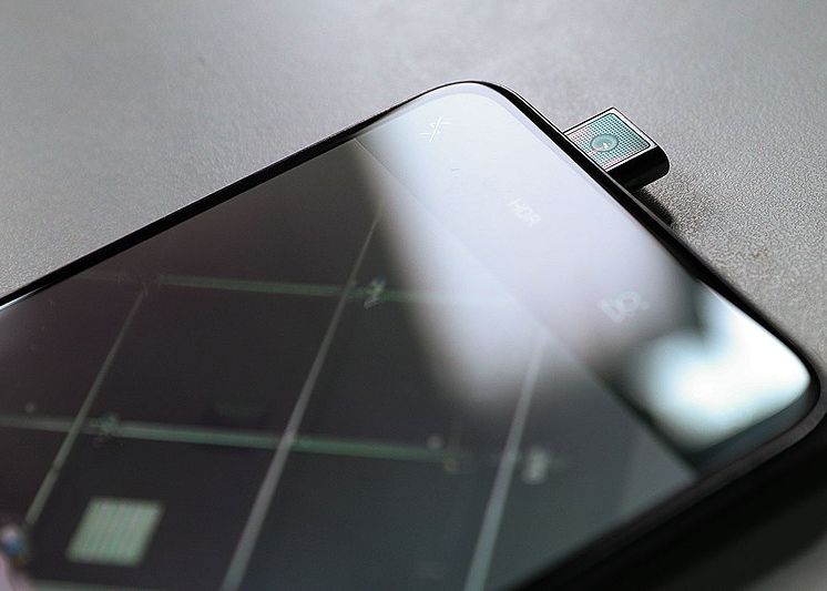 Un Mare Producator De Telefoane Intra Pe Piata Din Romania Cu Produse Premium