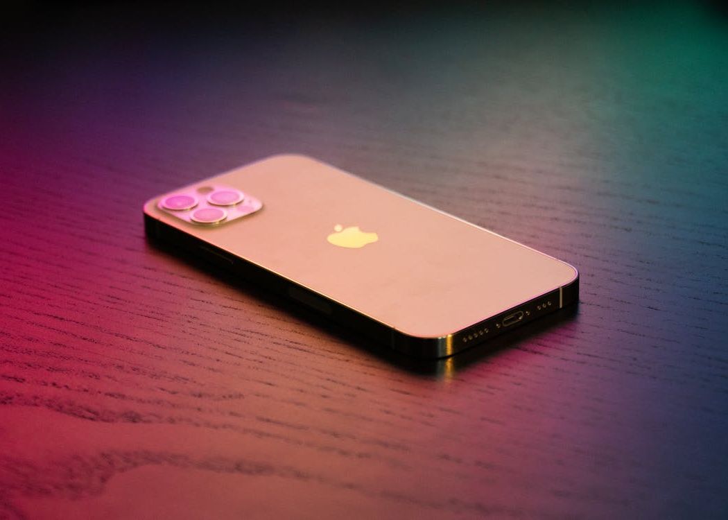 Prin ce se va deosebi noul iPhone 13 de actualul model iPhone 12? Iată ce știm Prin Ce Se Va Deosebi Noul Iphone 13 De Actualul Model Iphone 12 Iata Ce Stim
