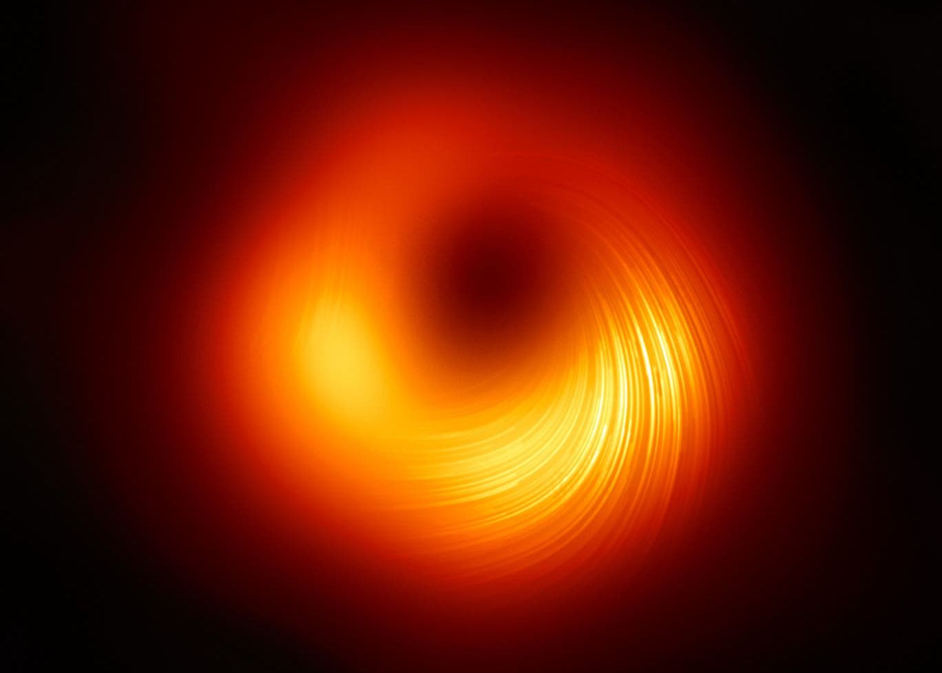 Astronomii dezvăluie o nouă imagine spectaculoasă cu prima gaură neagră fotografiată vreodată Astronomii Dezvaluie O Noua Imagine Spectaculoasa Cu Prima Gaura Neagra Fotografiata Vreodata