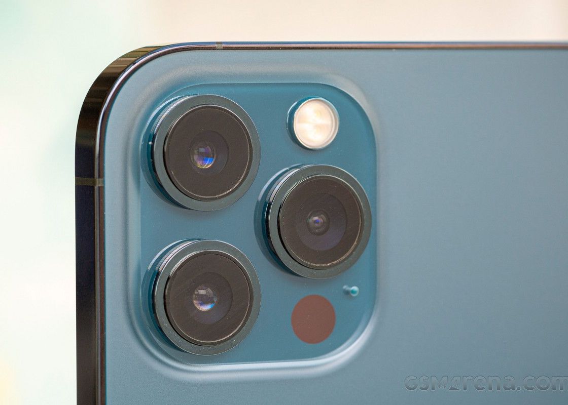 Noi detalii despre iPhone 13 Pro Max. Elementul care va face diferența în materie de fotografie Noi Detalii Despre Iphone 13 Pro Max Detaliul Care Va Face Diferenta In Materie De Fotografie