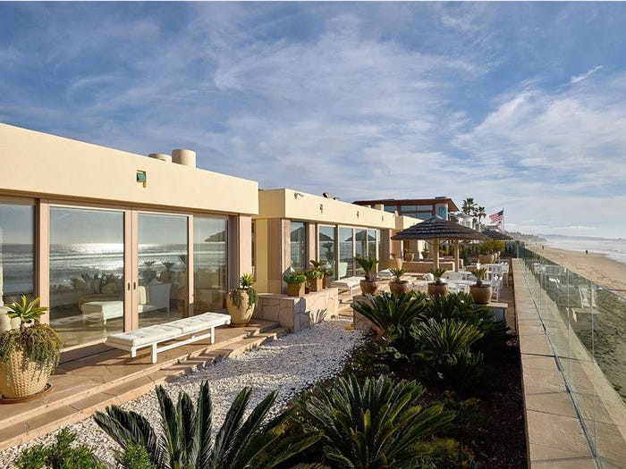 Cum arată casa pe care Bill și Melinda Gates au cumpărat-o &icirc;n 2020, cu un an &icirc;nainte de divorț. Valorează 43 de milioane de dolari. FOTO&nbsp;