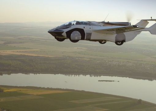 Premiera Absoluta O Masina Zburatoare A Incheiat Prima Calatorie Intre Doua Aeroporturi