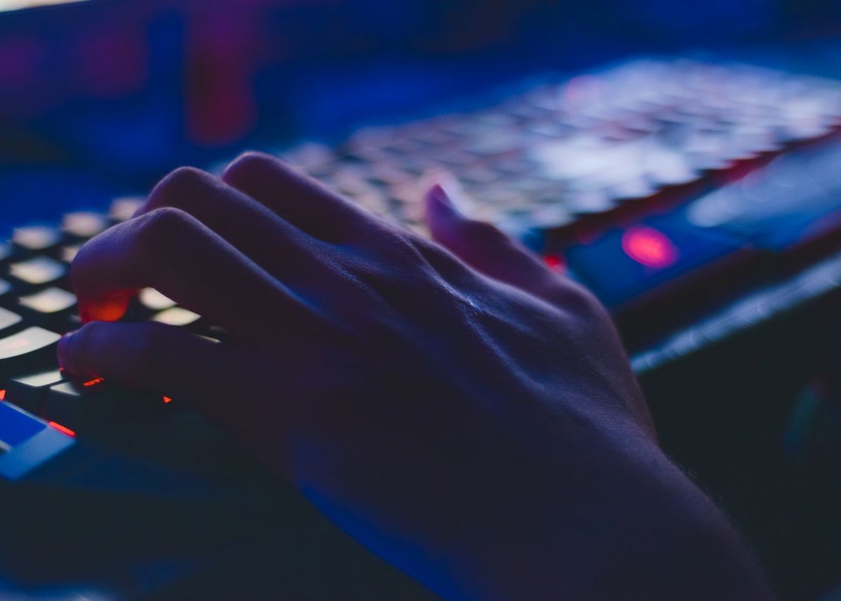 Cum sprijină tehnologia cloud munca remote Cum Sprijina Tehnologia Cloud Munca Remote