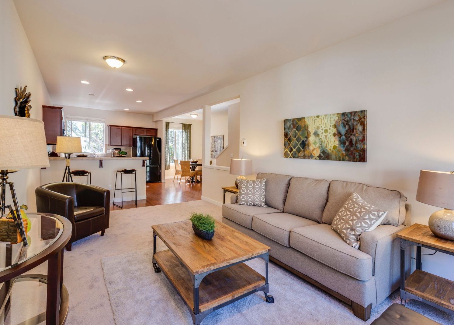 De Cate Surse De Lumina Ai Nevoie Intr O Camera Cum Calculezi Corect