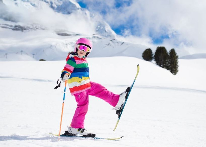 (P) Beneficiile skiului pentru copii P Beneficiile Skiului Pentru Copii