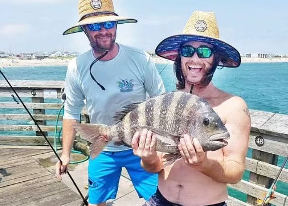 Descoperire inedită. Cum arată peștii cu dantură umană prinși pe coasta SUA. FOTO Descoperire Uimitoare Cum Arata Pestii Cu Dantura Umana Prinsi Pe Coasta Sua Foto