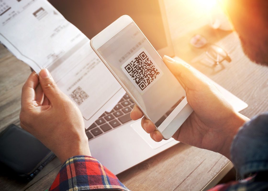Viitorul E Al Codurilor Qr Cum Au Fost Inlocuiti Angajatii Din Sectorul Serviciior
