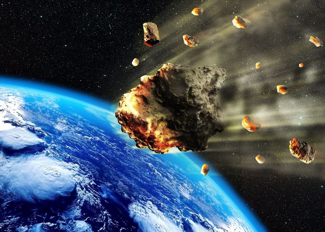 Un asteroid de trei ori mai mare decât Statuia Libertății a trecut periculos de aproape de Pământ la echinocțiul de toamnă Un Asteroid De Trei Ori Mai Mare Decat Statuia Libertatii Va Trece Periculos De Aproape De Pamant In Aceasta