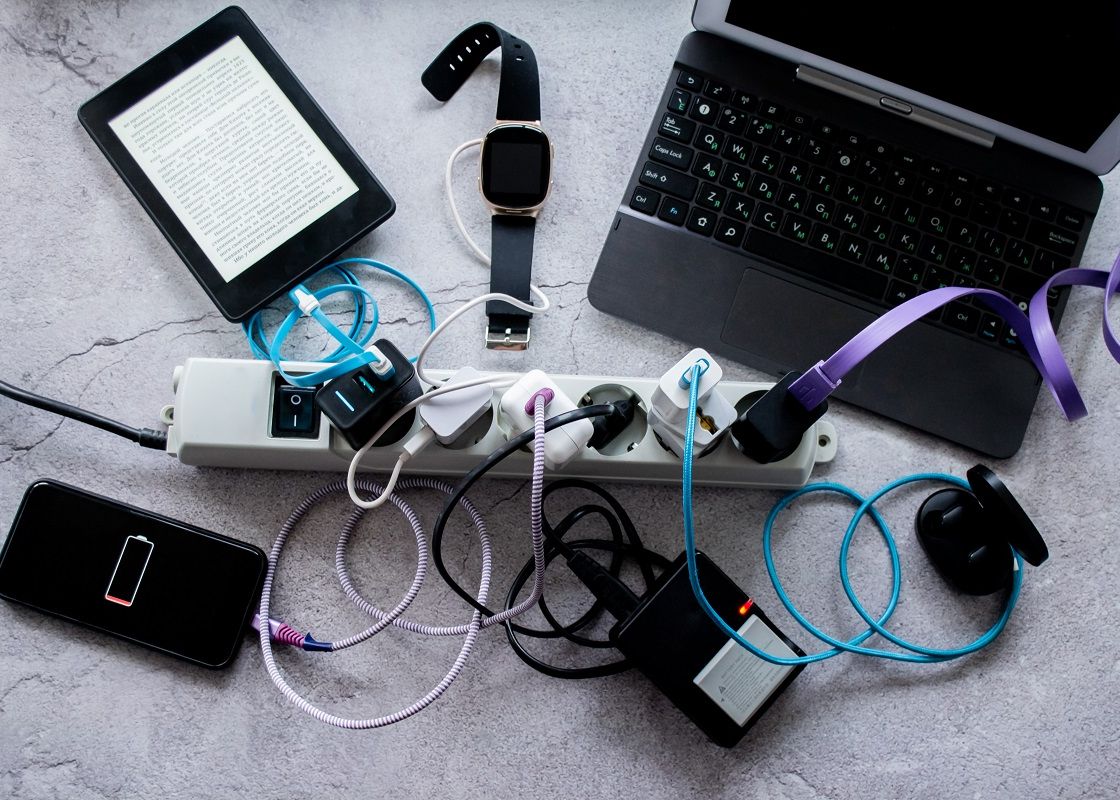 UE vrea să introducă prin lege încărcătorul universal pentru aproape toate gadgeturile Ue Vrea Sa Introduca Prin Lege Incarcatorul Universal Pentru Aproape Toate Gadgeturile