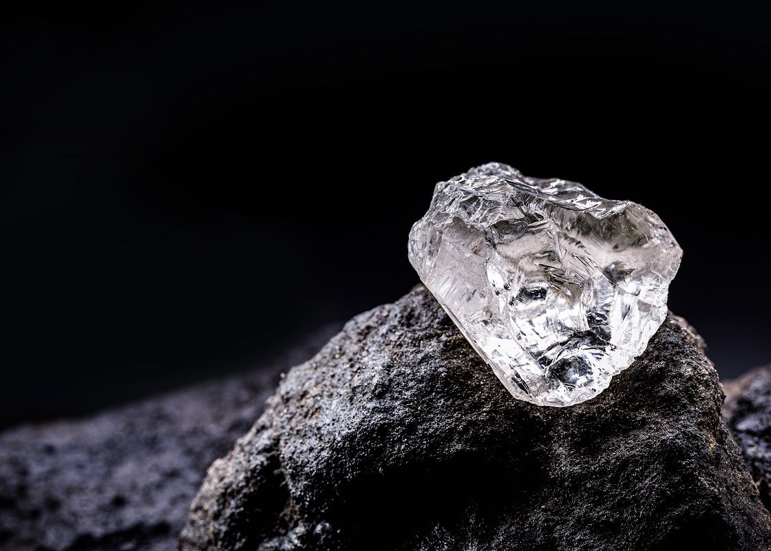 Descoperire fabuloasă a cercetătorilor într-un diamant. Provine de la o adâncime de peste 600 de kilometri Descoperire Fabuloasa A Cercetatorilor Intr Un Diamant Provine De La O Adancime De Peste 600 De Kilometri