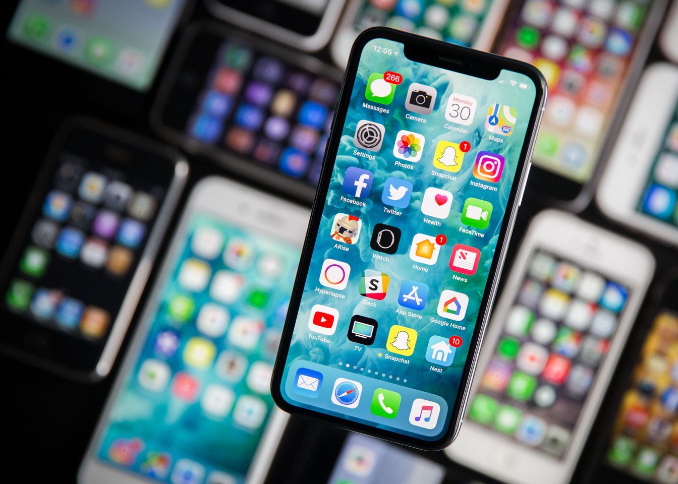 Un Iphone X S A Vandut Cu Peste 86 000 De Dolari Detaliul Care A Facut Dispozitivul Sa Fie Atat De Scump