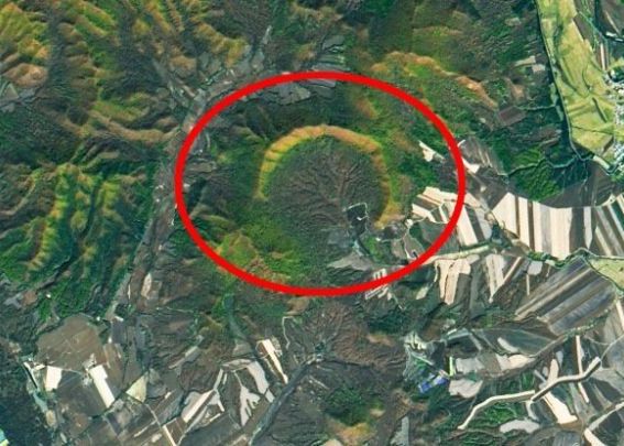 Oamenii De Stiinta Au Descoperit Cel Mai Mare Crater Identificat Pe Pamant In Ultimii 100 000 De Ani