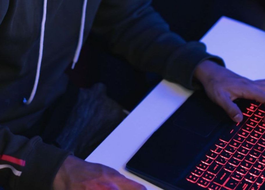 Cum alegi cel mai bun laptop de gaming? Cum Alegi Cel Mai Bun Laptop De Gaming 1