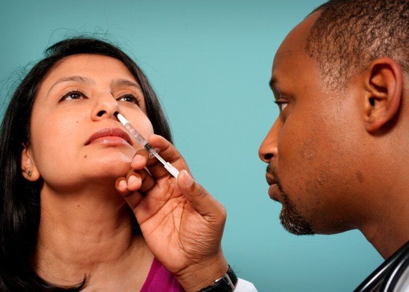 Cercetatorii Vor Obtine Un Vaccin Anti Covid Sub Forma De Spray Nazal