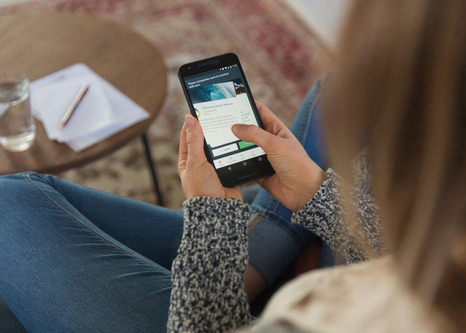 Efectele Majore Pe Care Le Poate Avea Reducerea Utilizarii Smartphone Ului Cu Doar O Ora Pe Zi