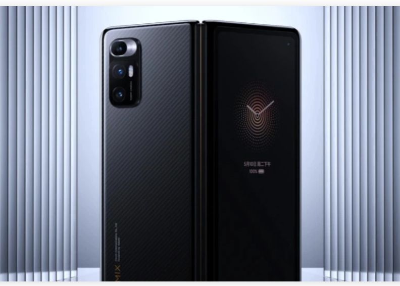 Xiaomi Ar Putea Lansa Un Nou Telefon Pliabil Concurenta Directa Pentru Galaxy Z Fold 3