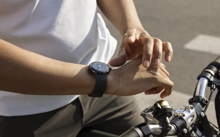 Google A Anuntat Pixel Watch Cand Va Putea Fi Cumparat Dispozitivul