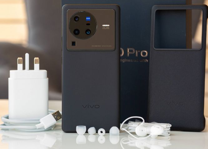 Vivo Ar Lucra La Un Incarcator Ultra Rapid De 200w