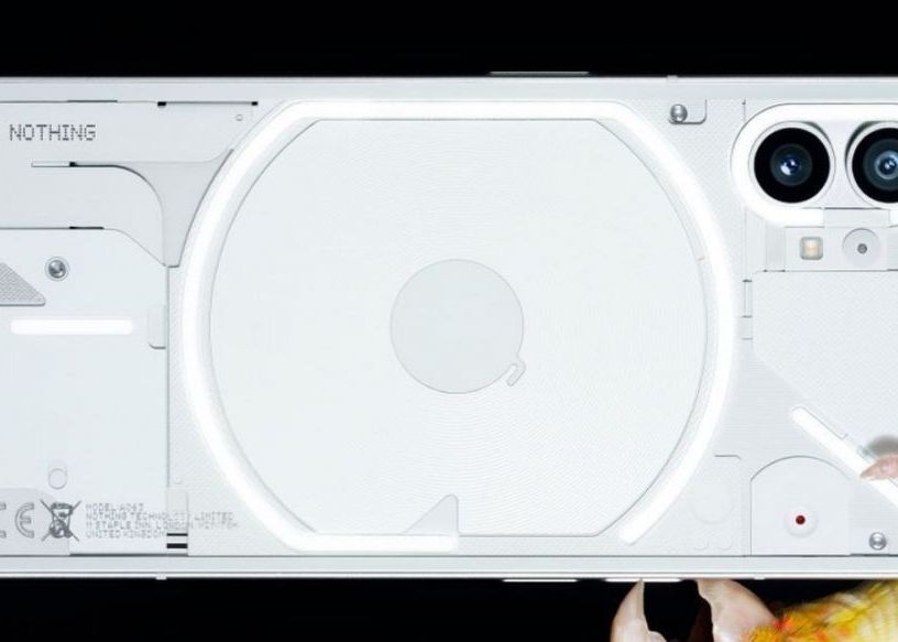 Designul Nothing Phone 1 Dezvaluit In Sfarsit Cum Arata Ztelefonul Transparent