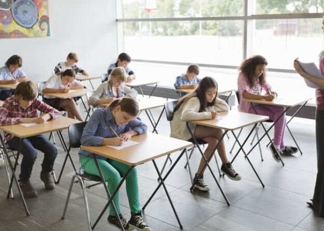 Evaluare Nationala 2022 La Matematica Elevii Claselor A Viii A Dau Ultima Proba