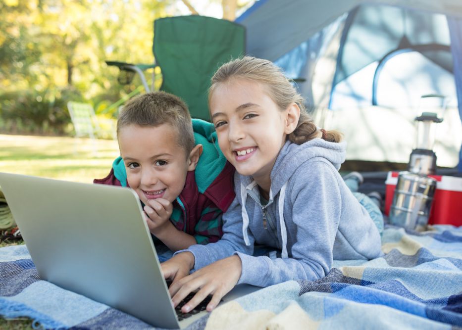 Novakid Ro Scoala De Limba Engleza Relanseaza Tabara Virtuala De Vara Easy Breezy Pentru Copii