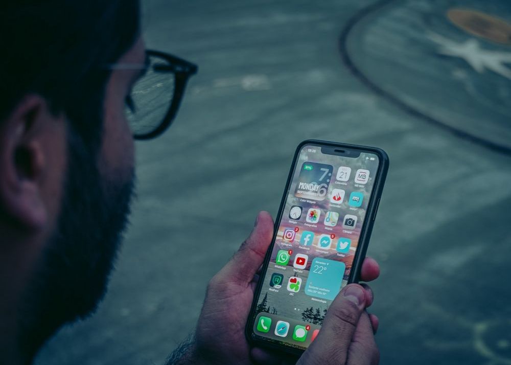 Apple a distrus conceptul de parolă. De ce nu vom mai avea nevoie de ele Apple A Distrus Conceptul De Parola De Ce Nu Vom Mai Avea Nevoie De Ele
