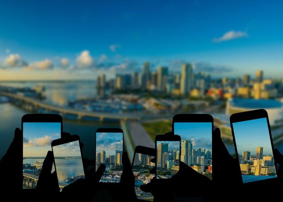Studiu. Ce s-a întâmplat cu vânzările de smartphone-uri către jumătatea lui 2022 Studiu Ce S A Intamplat Cu Vanzarile De Smartphone Uri Catre Jumatatea Lui 2022