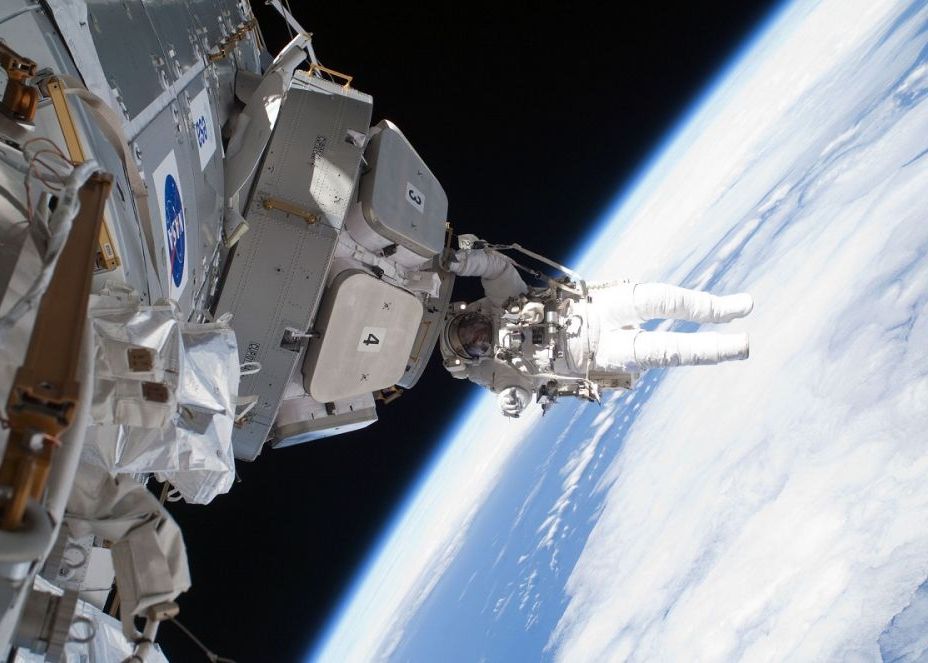 NASA tocmai a anunțat o dată ambițioasă pentru lansarea mega-rachetei sale spre Lună Nasa Tocmai A Anuntat O Data Ambitioasa Pentru Lansarea Mega Rachetei Sale Spre Luna