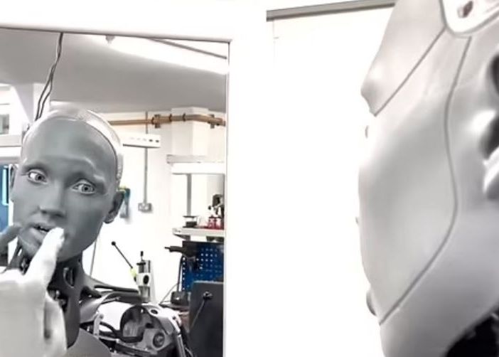 Cel mai avansat robot umanoid poate avea diferite expresii faciale, asemeni unui om Cel Mai Avansat Robot Umanoid Poate Avea Diferite Expresii Faciale Asemeni Unui Om
