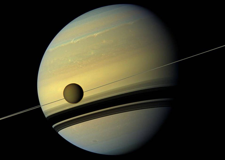 NASA va trimite o navetă pe Titan în 2027. Unde ar urma să aterizeze Nasa Va Trimite O Naveta Pe Titan In 2027 Unde Ar Urma Sa Aterizeze