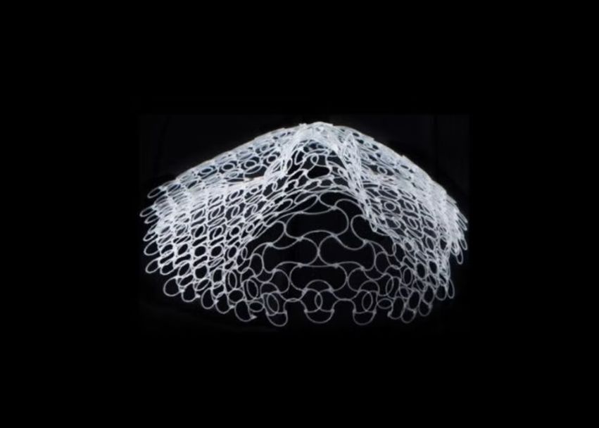 Oamenii De Stiinta Au Descoperit Un Material Care Isi Schimba Forma Si Care Ar Putea Revolutiona Robotica