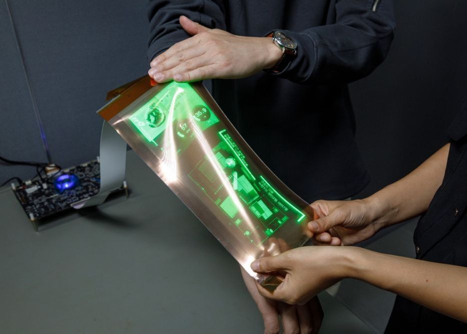 Lg Display A Prezentat Un Ecran Flexibil Care Se Poate Intinde Cu Pana La 5 Centimetri