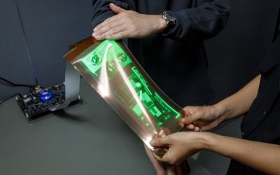 LG Display a prezentat un ecran flexibil, care se poate întinde cu până la 5 centimetri