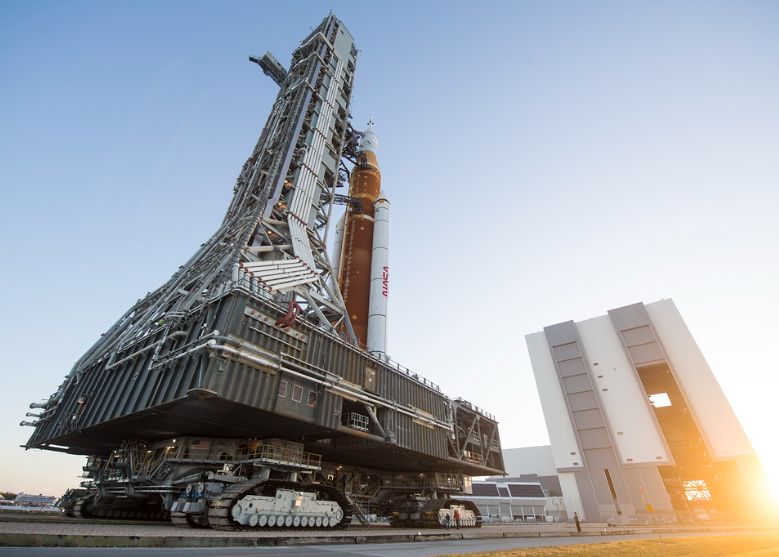 Nasa A Lansat In Sfarsit Artemis 1 Cea Mai Puternica Racheta Din Istorie