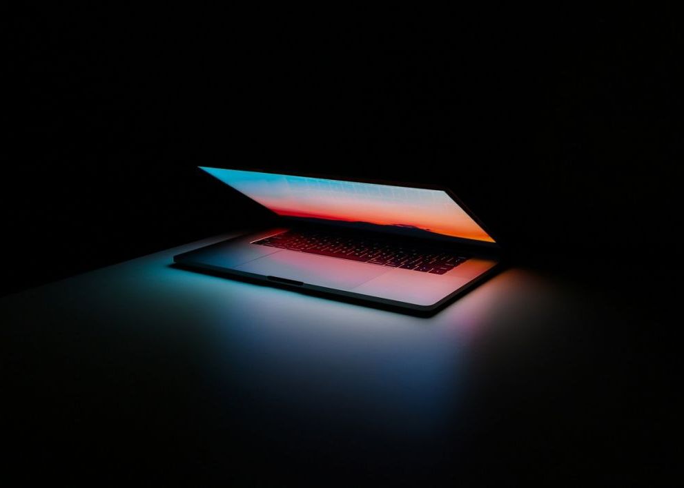 50% din virușii de pe computerele Apple provin de la o singură aplicație. Top trei programe care infectează calculatoarele Mac 50 Din Virusii De Pe Computerele Apple Provin De La O Singura Aplicatie Top Trei Programe Care Infecteaza