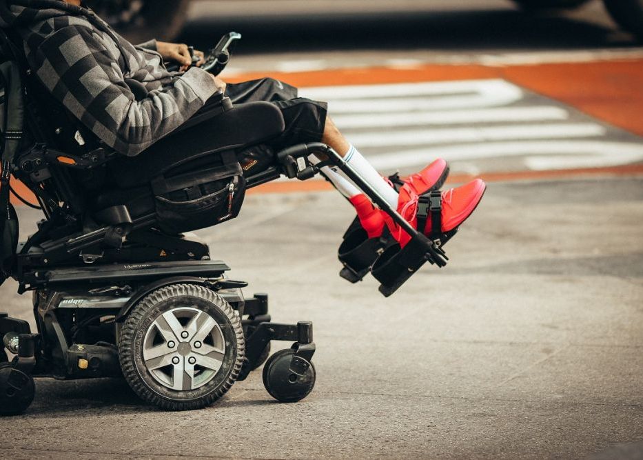 Oamenii de știință au creat un scaun cu rotile care poate fi controlat cu ajutorul gândurilor Oamenii De Stiinta Au Creat Un Scaun Cu Rotile Care Poate Fi Controlat Cu Ajutorul Gandurilor