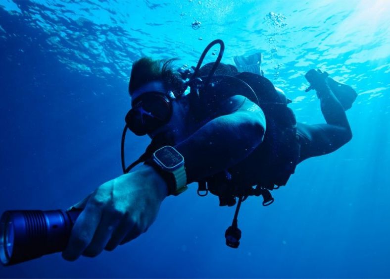 Apple Transforma Apple Watch Ultra Intr Un Adevarat Computer Subacvatic