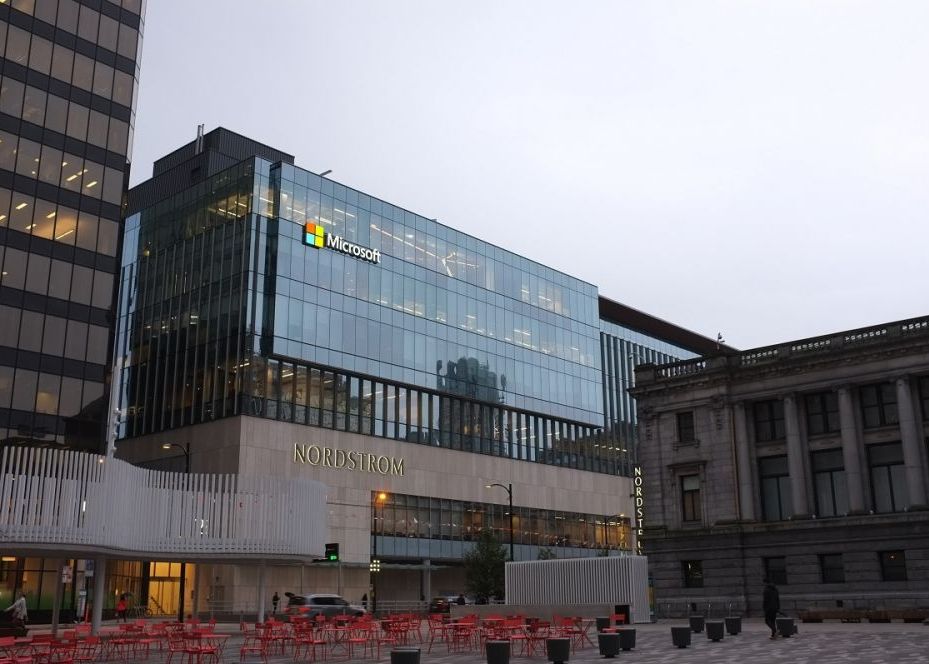 Microsoft A Anuntat Ca Le Ofera Unora Dintre Angajatii Sai Concediu Nelimitat