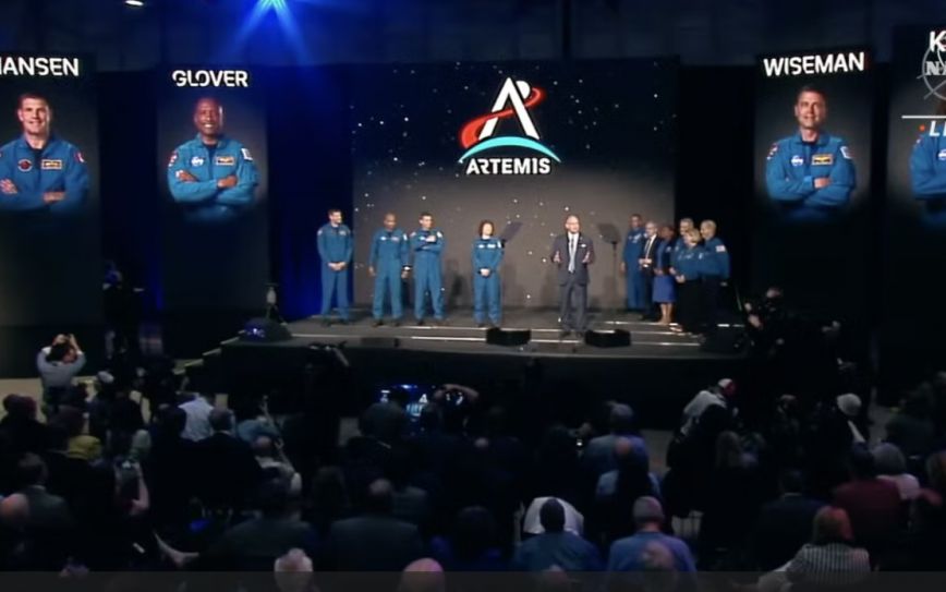 Cine Sunt Cei Patru Astronauti Ai Misiunii Artemis 2 Care Vor Ajunge Pe Luna Anul Viitor