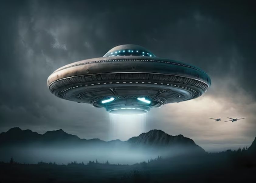 O Nava Extraterestra Ascunsa In Sistemul Nostru Solar Ar Putea Sa Ne Tina Sub Supraveghere Sugereaza Un